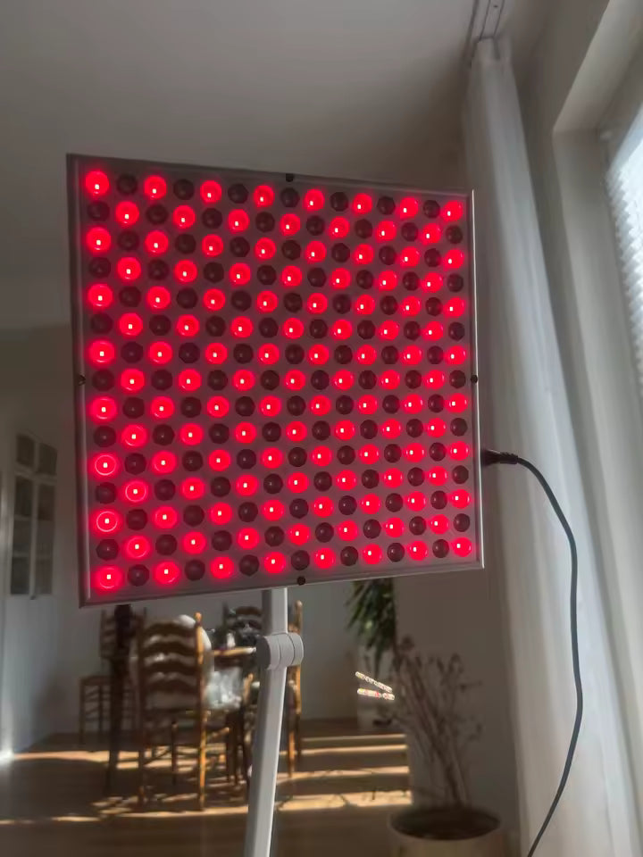 LED Red Light Therapy Panel Lamp  225 LEDs